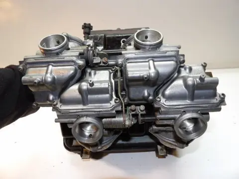 CARBURATEURSET Honda VF 500 1984 - 1985