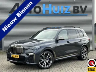 BMW X7 M50i High Executive M Sport Executive Drive Pro 7-Zits Skylounge Laser Licht 22 Inch Stoelven