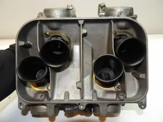 CARBURATEURSET Honda VFR 750 1986 - 1989