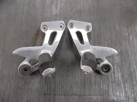 DUO VOETSTEUN SET Yamaha XJ 900 S Diversion 1994 - 2005