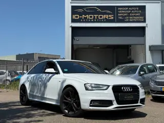 Audi A4 Limousine 1.8 TFSI S Edition nap apk sport velgen