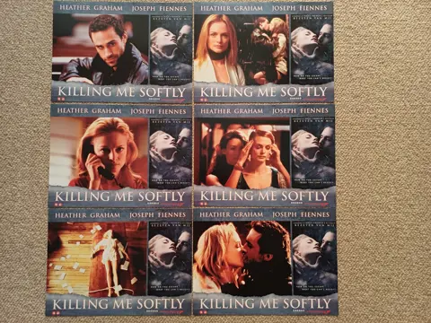KILLING ME SOFTLY lobbycard set.