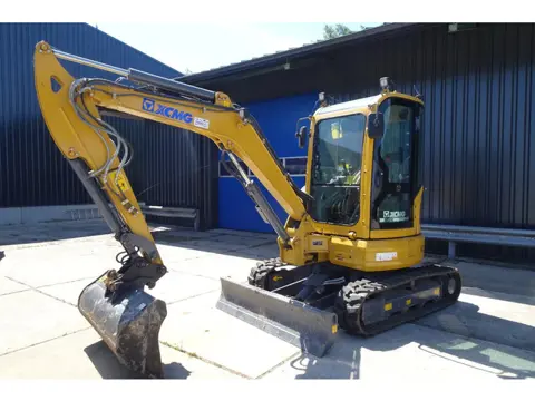 XCMG XE35E Weinig uren (bj 2023)