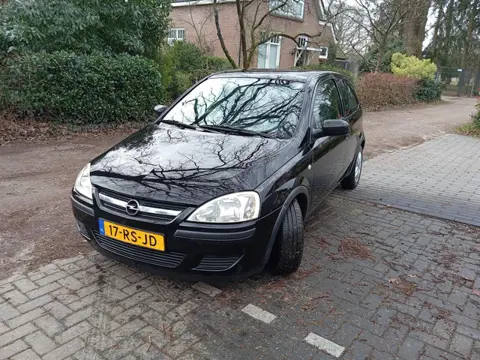 Opel Corsa 1.2-16V Rhythm *wordt gereed gemaakt*
