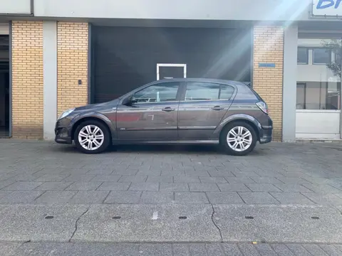 Opel Astra 1.4 Temptation (bj 2009, automaat)