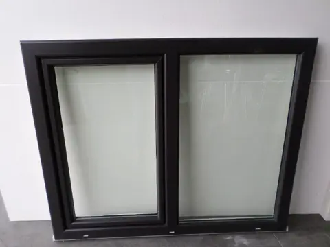 Kunststof kozijnen/ met aanslag 20mm/ Vele kleuren !!