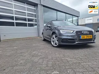 Audi A3 Sportback 1.4 e-tron PHEV Ambition Pro Line plus/Schuifdak*Ecc*Cruise*Pdc*led*Navigatie*Enz*