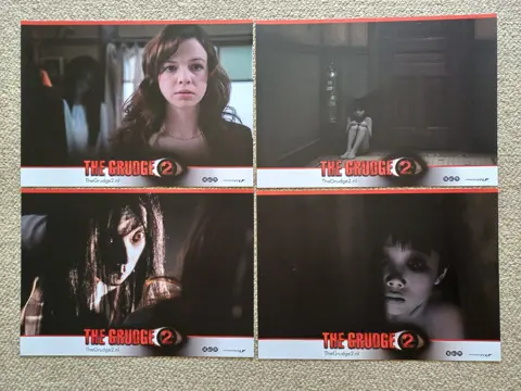 THE GRUDGE 2 lobbycard set.