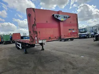 Renders ROC 12.27 | 3 AXLE FLATBED | HARWOODEN FLOOR | TWISTLOCKS 40 FT. |MB DISC