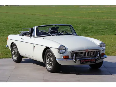 MG B Roadster (bj 1972)