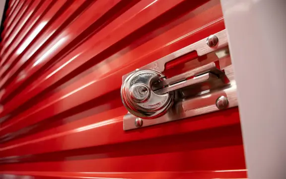 Self Storage / Opslagruimte verhuur Noordwijkerhout / Goedkope opslagruimtes!!!