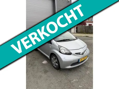 Toyota Aygo 1.0-12V