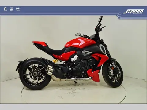 Ducati diavel v4 (bj 2024)