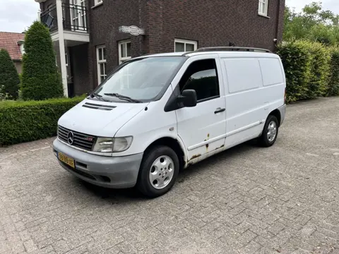 Mercedes-Benz Vito 112 CDI AUTOMAAT AIRCO (bj 2002)
