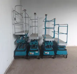 25 ELEKTROKARREN 2 SCHAAR BERG 42.5