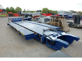 SCHEUERLE Intercombi Excavator deck
