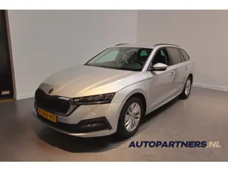Škoda Octavia Combi 1.0 e-TSI Business Edition - Apple Carplay/Android Auto - Achteruitrijcamera - N