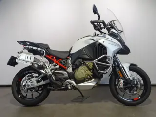 Ducati MULTISTRADA V4 S RADAR (bj 2023)