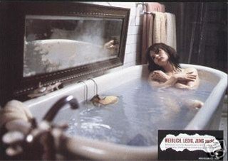 SINGLE WHITE FEMALE filmfotoset.