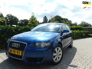 Audi A3 Sportback 1.6 FSI Ambiente , 1e Eigenaar , Clima / Navi-Multimedia / Stoelverwarming / Isofi