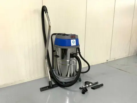 UMT Industriële stofzuiger nat/droog 80L - 3000W (bj 2026)