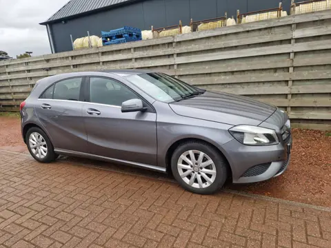 Mercedes-Benz A-klasse 180 Ambition Automaat, Navigatie