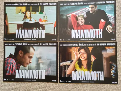 MAMMOTH lobbycard set.