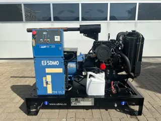 SDMO TM11.5KM Mitsubishi Mecc Alte Spa 16 kVA generatorset