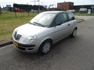 Lancia Ypsilon 1.2 Argento