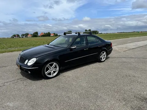 Mercedes E240