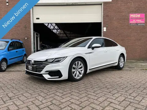 Volkswagen Arteon 2.0 TSI Business R Exclusive