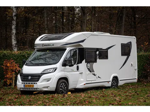 Chausson 718 EB I Buiten keuken I 5 persoons camper
