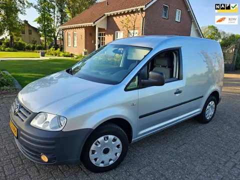 Volkswagen Caddy 1.4i met Airco, Trekhaak, PDC & Meer Opties !