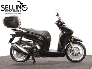 Honda SH 350 (bj 2022)