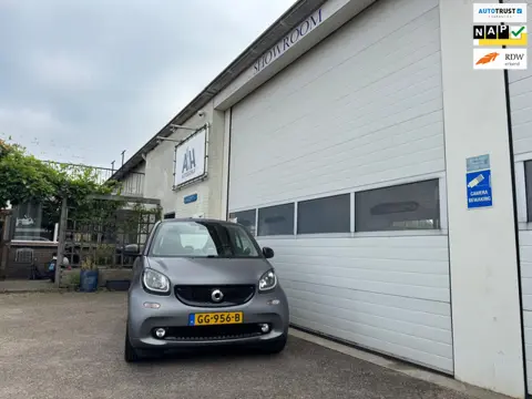 Smart Fortwo 1.0 Prime AIRCO ZEER LEUKE AUTO