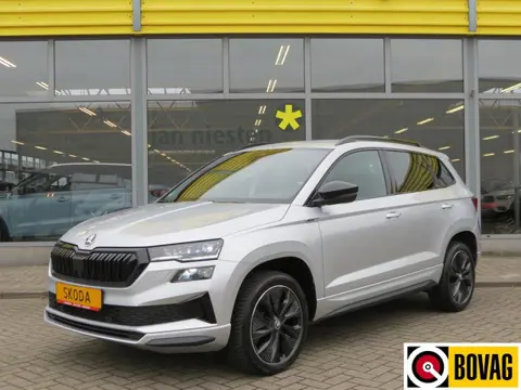 Škoda Karoq 1.5 TSI AUTOMAAT | SPORTLINE | NAVI | CAMERA | ADAPTIVE CRUISE