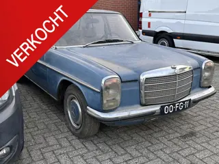 Mercedes-Benz 200-280 (W115) 230