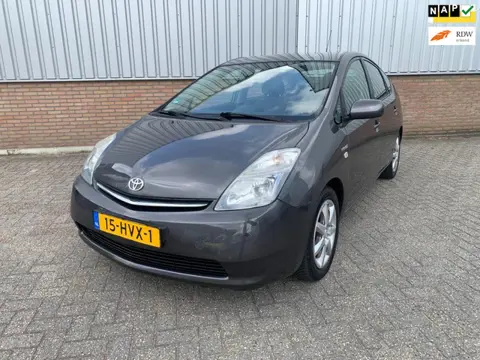 Toyota Prius 1.5 VVT-i APK/ NAP/ Cruise