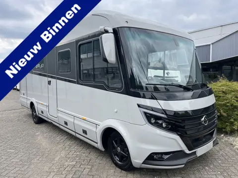 Niesmann+Bischoff Arto 78E NU RIJDEN! Mercedes Grijs Met Hefbed
