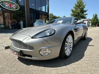 Aston Martin V12 Vanquish 5.9 (bj 2002, automaat)