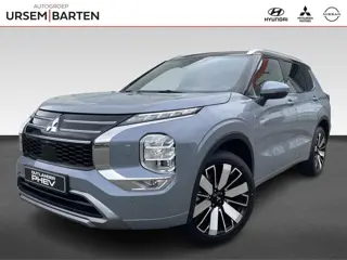 Mitsubishi Outlander 2.4 PHEV Instyle+ Tot € 6.500,- VOORDEEL!