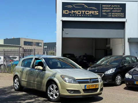 Opel Astra 1.4 Enjoy airco nap apk cruise