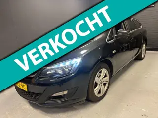 Opel Astra Sports Tourer 1.6 CDTi Business + 2014 Luxe uitvoering Rijdt Goed