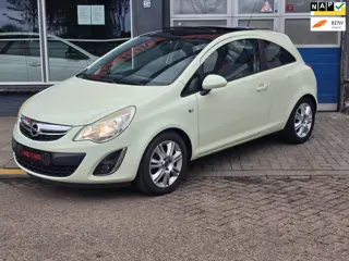 Opel Corsa 1.4-16V Cosmo PANO/AIRCO/NAP/STOEL VERW/ CR CONTROL