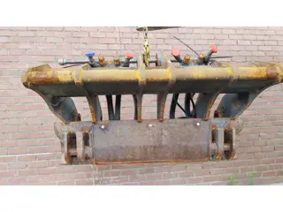 Caterpillar 938G 938H Gjerstadt coupler volvo system