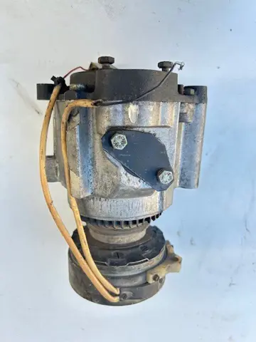 Air pump Ferrari Daytona