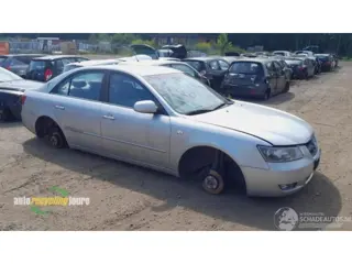 Hyundai Sonata onderdelen (donorauto) kleur: S7 (bj 2007)