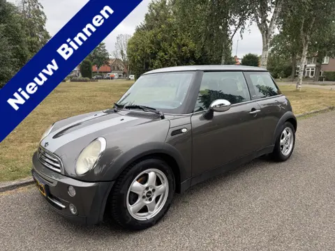 MINI Mini 1.6 Cooper Park Lane LEER, VOL OPTIES, NL AUTO