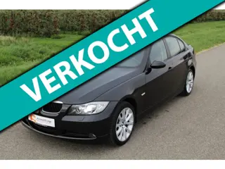 BMW 320i High Executive / NAVI / OPEN DAK / XENON / PDC /LMV