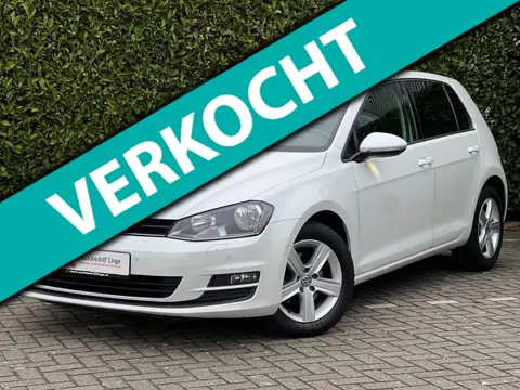 Volkswagen Golf 1.2 TSI | Panorama | Climate | Cruise | Led